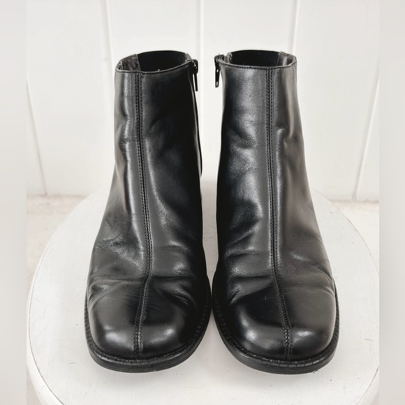 Unisa Leather Boots Chelsea Black Ankle Women 8.5 Chunky Minimal Minimalist - Picture 4 of 15